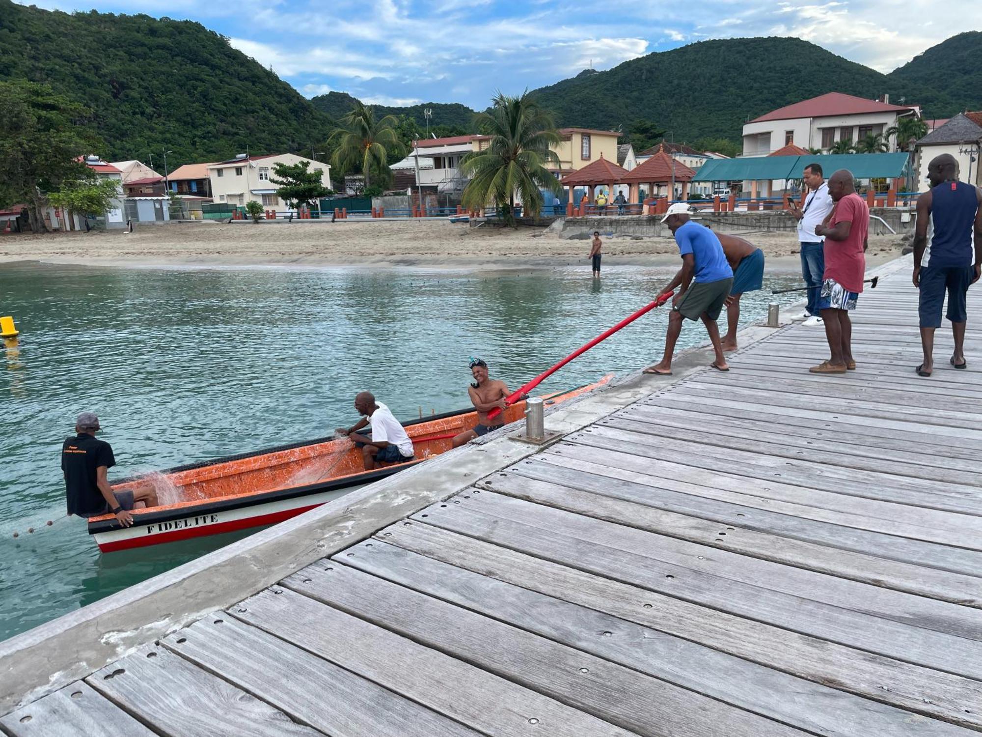 Bungalow "Doussin' Kreyol", Au Calme A 150M De La Plage Grande Anse Bagian luar foto
